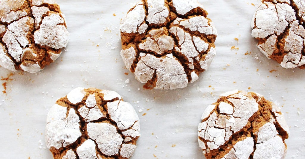 Gingerbread Crinkle Cookies