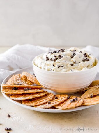 Cannoli Dip {ready in 15 minutes}