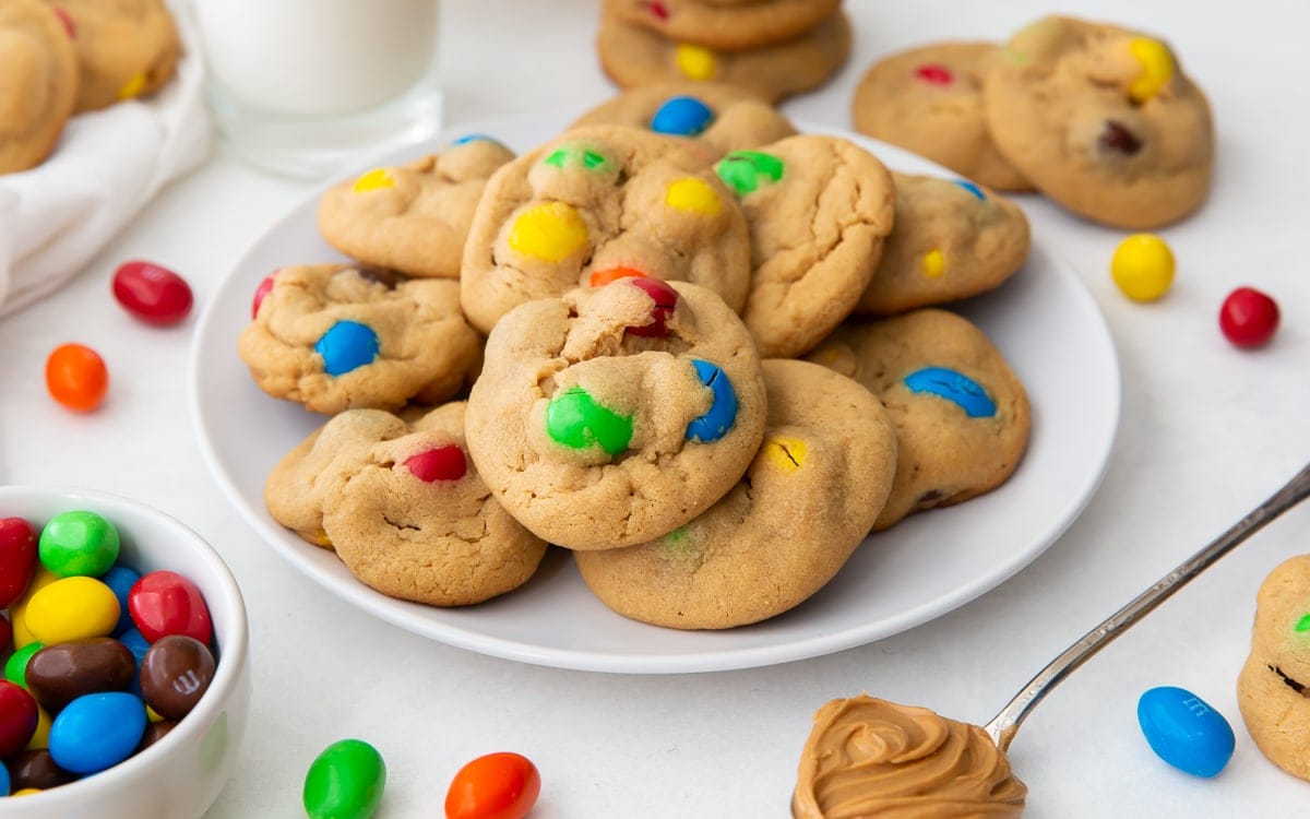 Christmas Chocolate M&M Cookies - Two Sisters