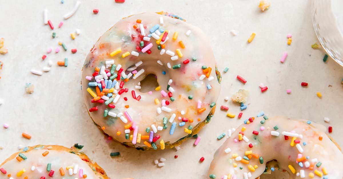 Pink Party Donuts - Sally's Baking Addiction