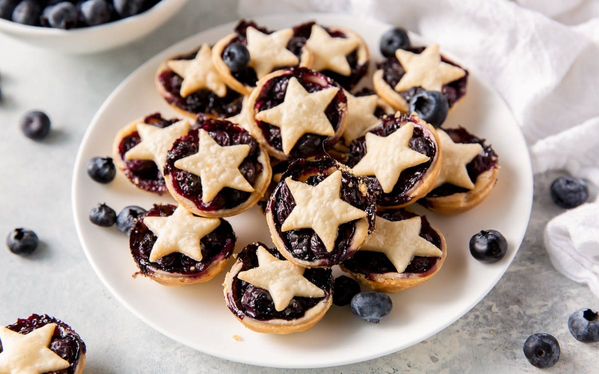 Mini Blueberry Pies If You Give a Blonde a Kitchen
