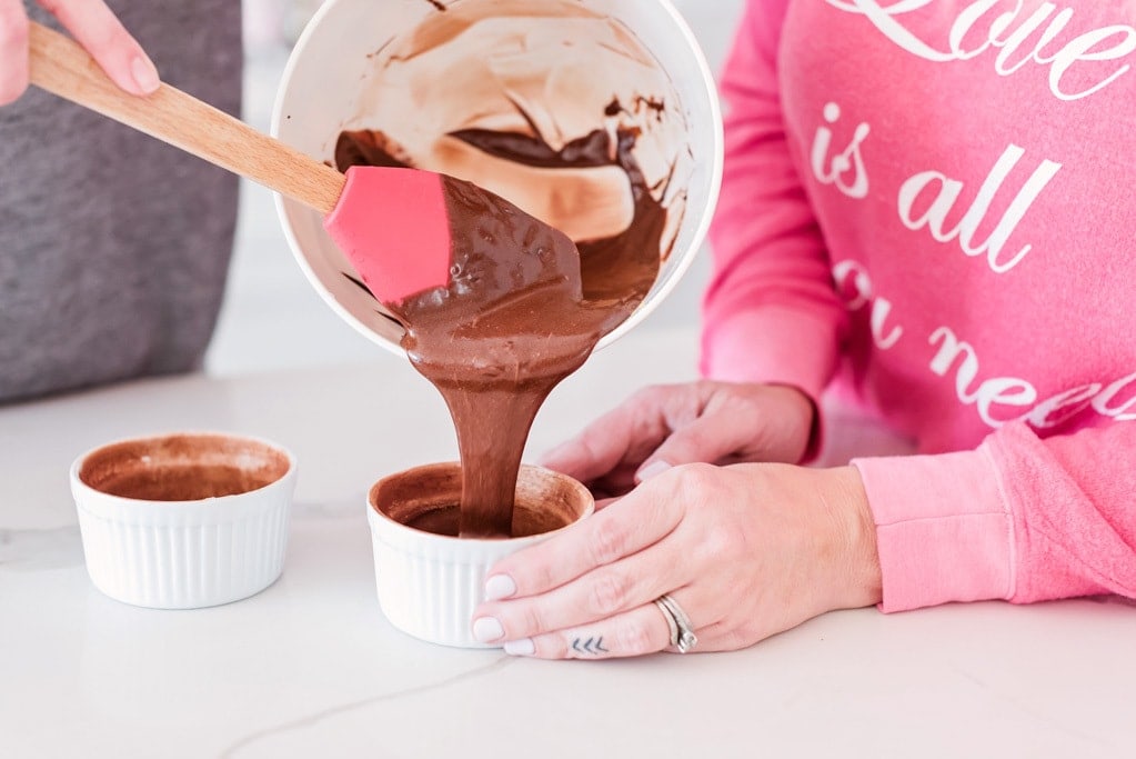 Mini flourless chocolate cake pour shot spatula ramekin