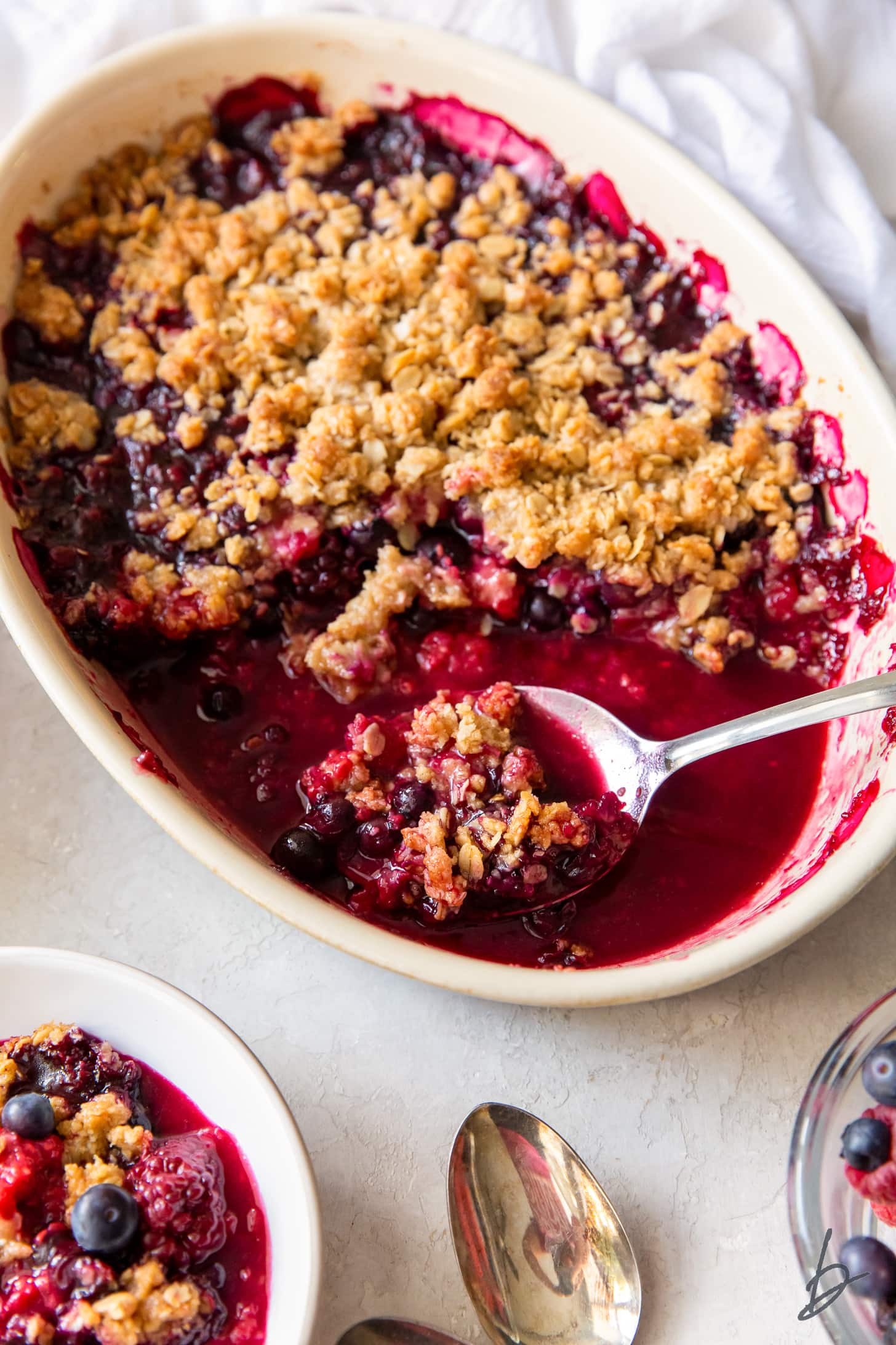 Triple Berry Crisp (step-by-step photos) – If You Give a Blonde a Kitchen