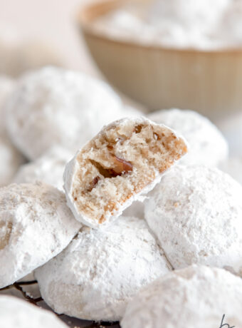 Classic Snowball Cookies with Pecans