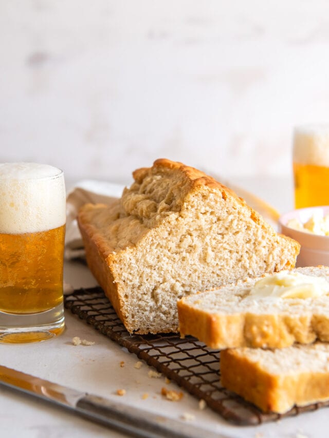 Easy Beer Bread (6 Ingredients!) If You Give a Blonde a Kitchen