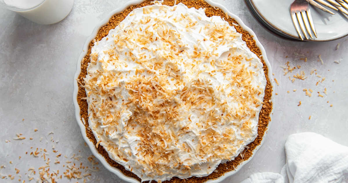 Coconut Cream Pie with Graham Cracker Crust